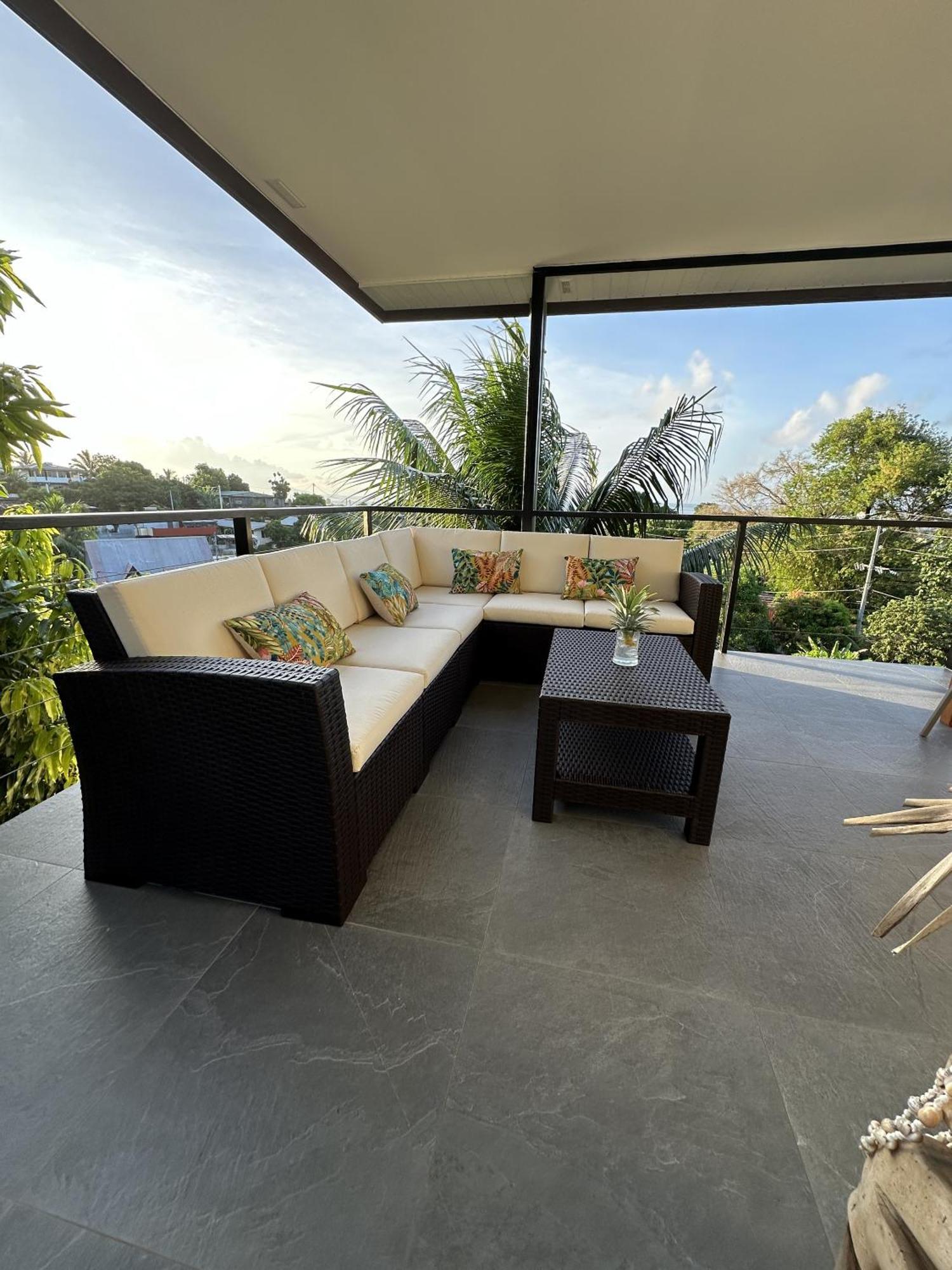 Ononui Lodge Airport, Ocean-View, Private Bathroom And Balcony, Free Wifi And Parking, On-Site Car Rental Faaa Buitenkant foto