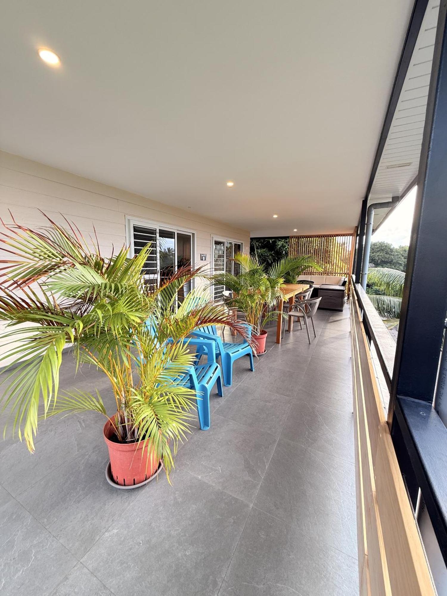 Ononui Lodge Airport, Ocean-View, Private Bathroom And Balcony, Free Wifi And Parking, On-Site Car Rental Faaa Buitenkant foto